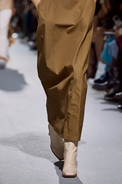Look 55